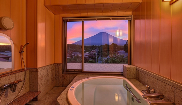 【富士山ビュー客室】温泉風呂付スイートルーム50平米　禁煙